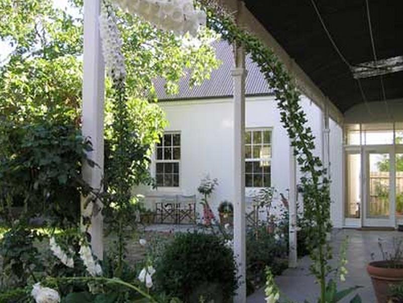 Camellia Cottage Bed & Breakfast Scotsburn Dış mekan fotoğraf